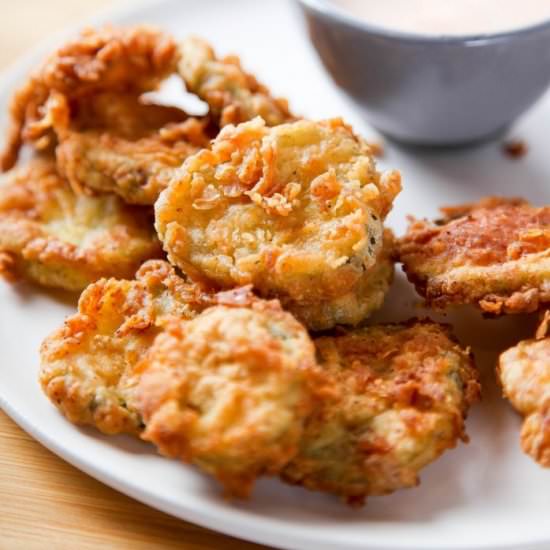 Deep Fried Pickles - Recipe photo by BakingBeauty