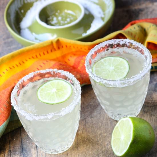 Prosecco Margarita Cocktail - Recipe photo by the food blog