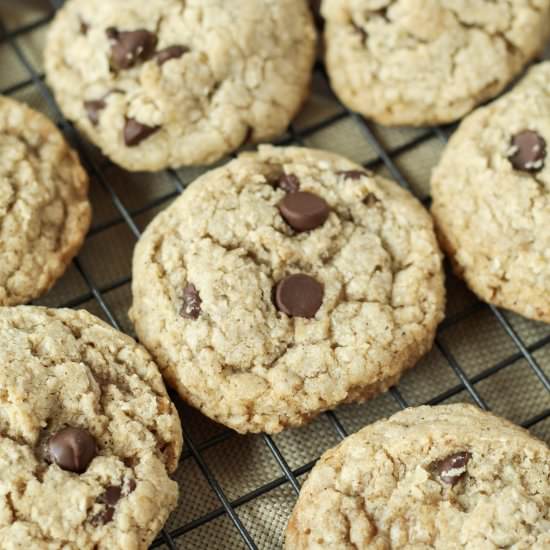 Oatmeal Chocolate Chip Cookies (GF) - Recipe photo by milehighmitts