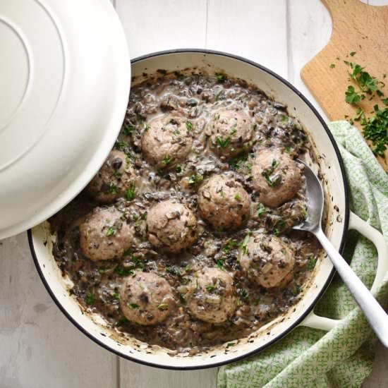 Healthy Meatballs in Mushroom Sauce - Recipe photo by everydayhealthyrecipes