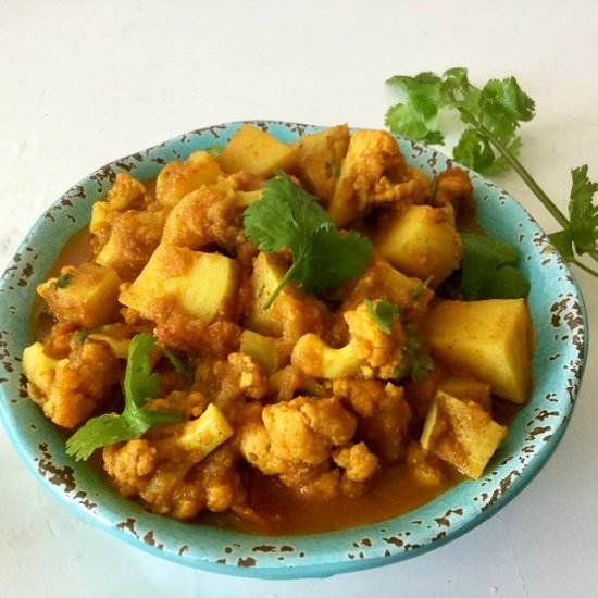 Pressure Cooker Aloo Gobi - Recipe photo by CurryandVanilla
