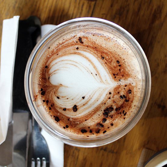 Hot chocolate latte art - Recipe photo by Travel and Food