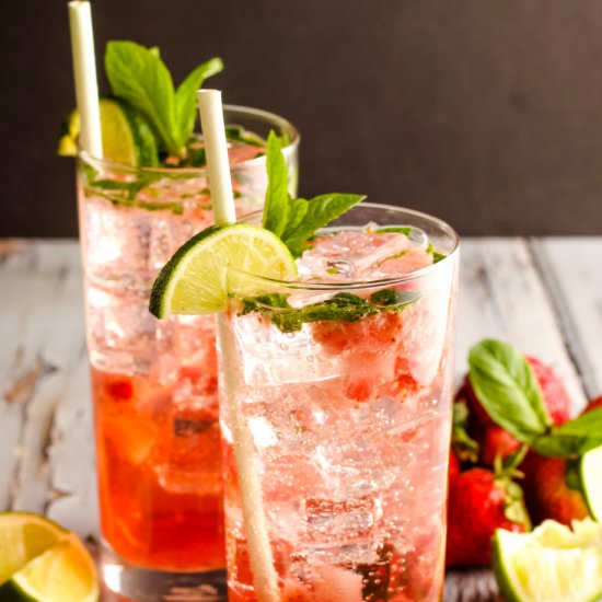 Non Alcoholic Strawberry Mojito - Recipe photo by HugForYourBelly