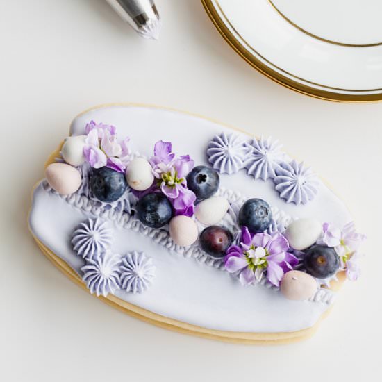 Blueberry Macaron Cookie Cake - Recipe photo by poshlittledesigns