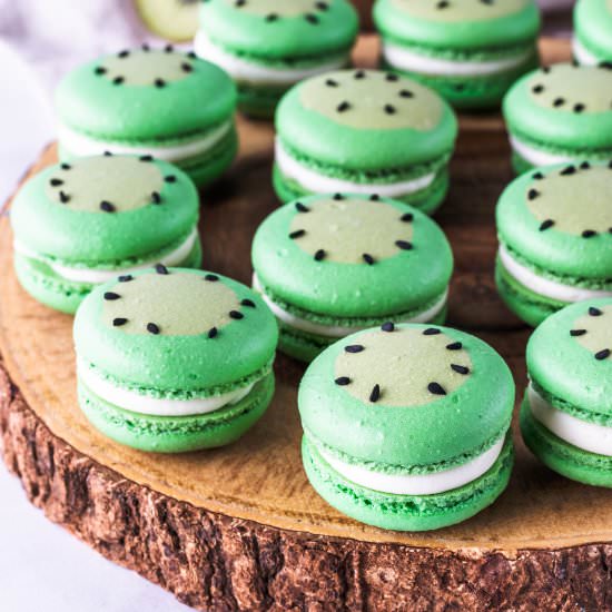 Kiwi Macarons - Recipe photo by piesandtacos