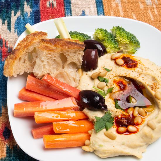 Creamy Hummus - Recipe photo by Blue Cayenne