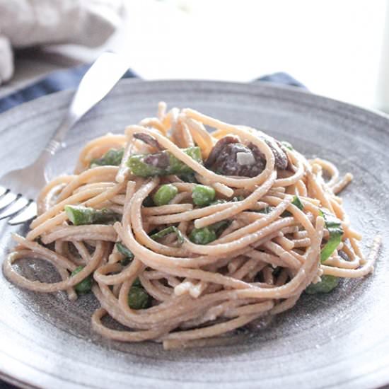 Creamy Pasta with Vegetables - Recipe photo by Simple and Savory