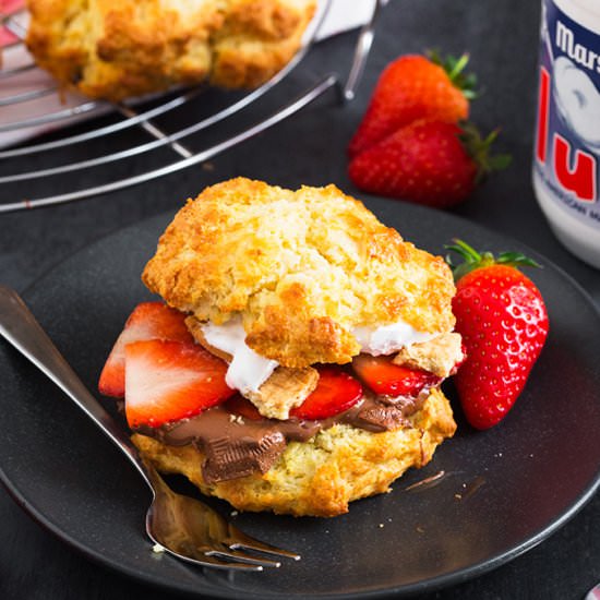 Strawberry S'mores Shortcakes - Recipe photo by anniesnomsblog