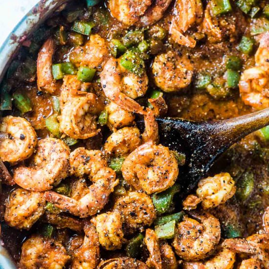 Spicy Cajun Shrimp Skillet - Recipe photo by The Endless Meal