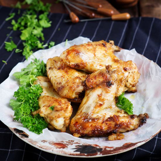 Savory, sticky chicken wings - Recipe photo by Elsarblog