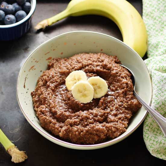 Quinoa Chocolate Porridge + Banana - Recipe photo by everydayhealthyrecipes