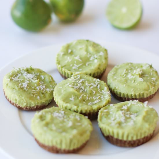 Vegan Key Lime Mini Tarts - Recipe photo by healthymidwesterngirl