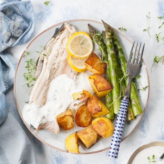 Whole roasted trout with potatoes - Recipe photo by everyday-delicious.com