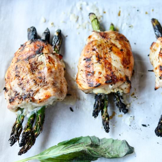 Asparagus Stuffed Chicken - Recipe photo by the food blog
