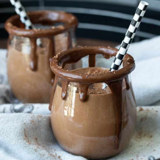 Frozen Hot Chocolate Oat Smoothie - Recipe photo by veggiesdontbite