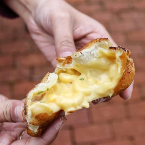 Mac & Cheese Samosa - Recipe photo by Thebhukkadbawarchi