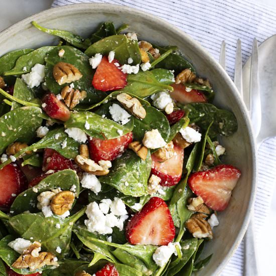 Strawberry Spinach Salad - Recipe photo by PinchandSwirl