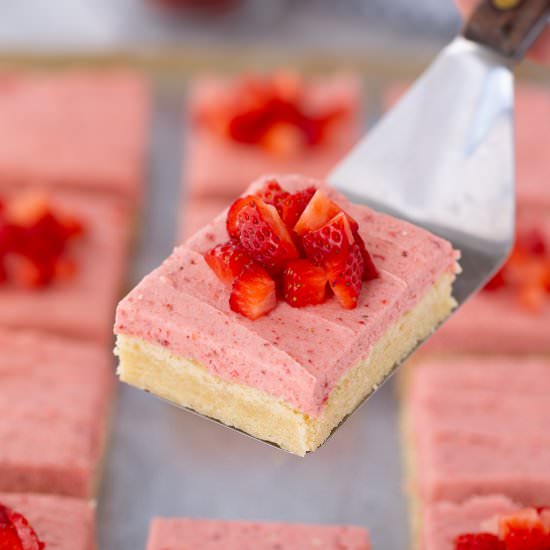 Strawberry Sugar Cookie Bars - Recipe photo by yourcupofcake