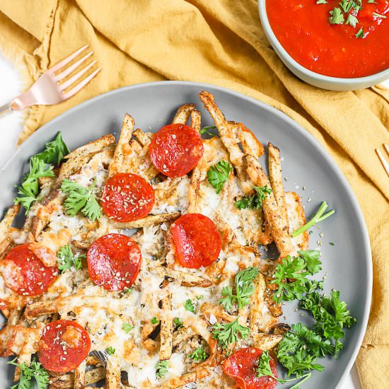 Air Fryer Pepperoni Pizza Fries - Recipe photo by SprinklesandSeaSalt