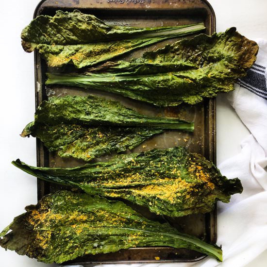 XL Cheesy Kale Chips (vegan) - Recipe photo by Garlic-Head