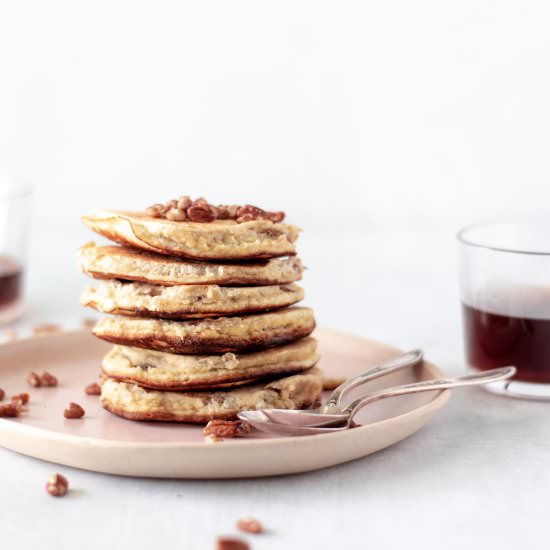 KETO RICOTTA PANCAKES WITH PECANS - Recipe photo by Stylish Cravings