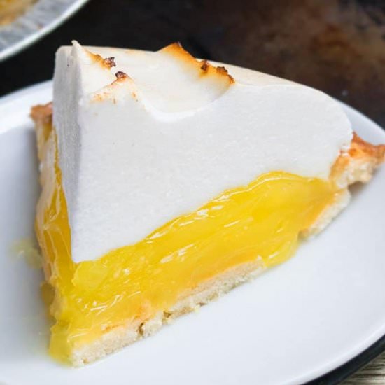 Lemon Meringue Pie - Recipe photo by Cakewhiz