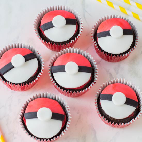 Pokeball Cupcakes - Recipe photo by JenniferH