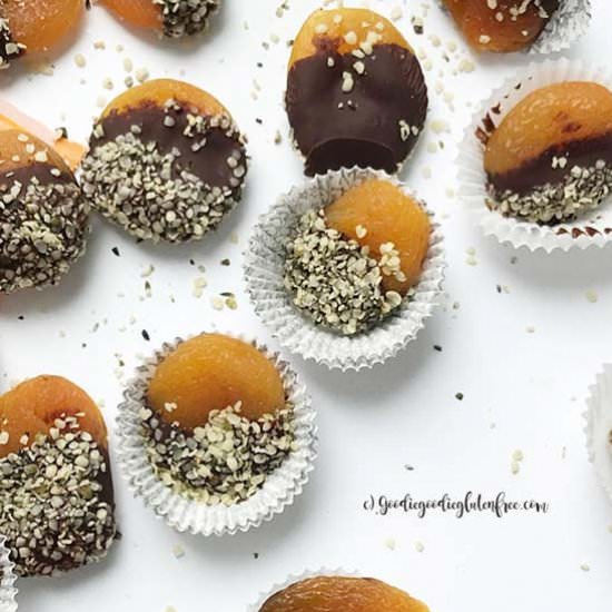Dark Chocolate Dipped Apricots - Recipe photo by goodiegoodieglutenfree
