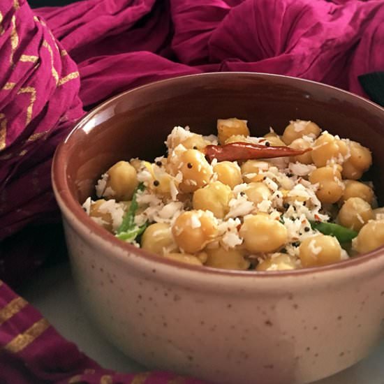 Kabuli Chana Sundal - Recipe photo by steamingpot