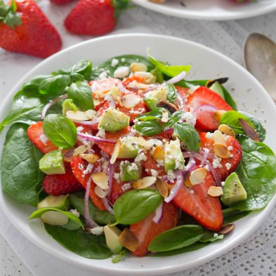 Strawberry Salad with Poppy Seeds - Recipe photo by adinutza