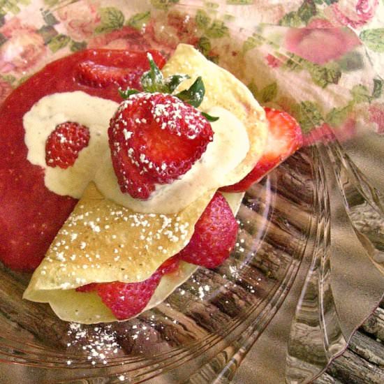 Strawberry Crepes - Recipe photo by thisishowicook