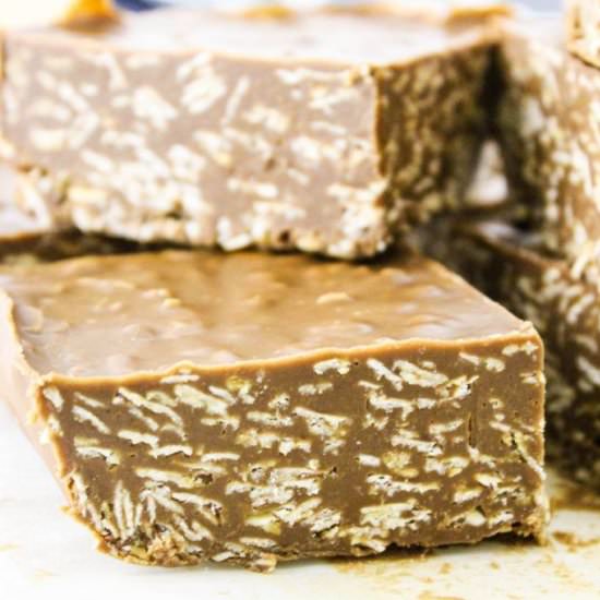 No Bake Chocolate Peanut Butter Bar - Recipe photo by bakingyouhappier