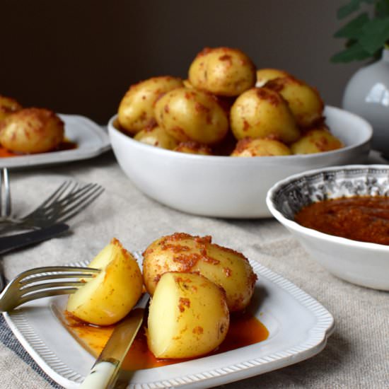 Mojo picon with wrinkly potatoes - Recipe photo by mama ia blog