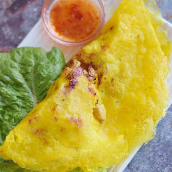 Vietnamese Crepe | Banh Xeo - Recipe photo by Foodie Luv