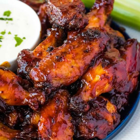 Honey BBQ Chicken Wings - Recipe photo by QueensleeAppetit