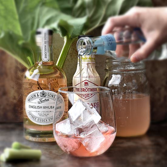 Rhubarb & Rose Water Gin Spritz - Recipe photo by The Boozy Oyster
