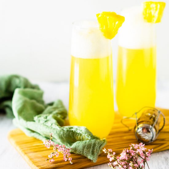 Pineapple Mimosa - Recipe photo by Burrata and Bubbles