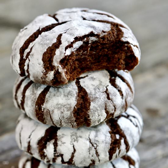 Chocolate Crinkle Cookies - Recipe photo by simmerandsauce