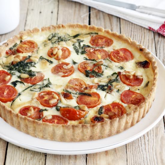 Cherry Tomato Mozzarella Quiche - Recipe photo by lilcookieblog
