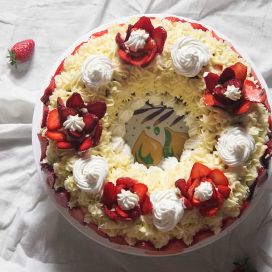 Eggless Whole Wheat Strawberry Cake - Recipe photo by pratibabhat