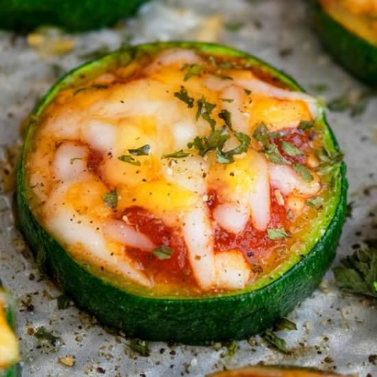 Zucchini Pizza - Recipe photo by 1PotRecipes