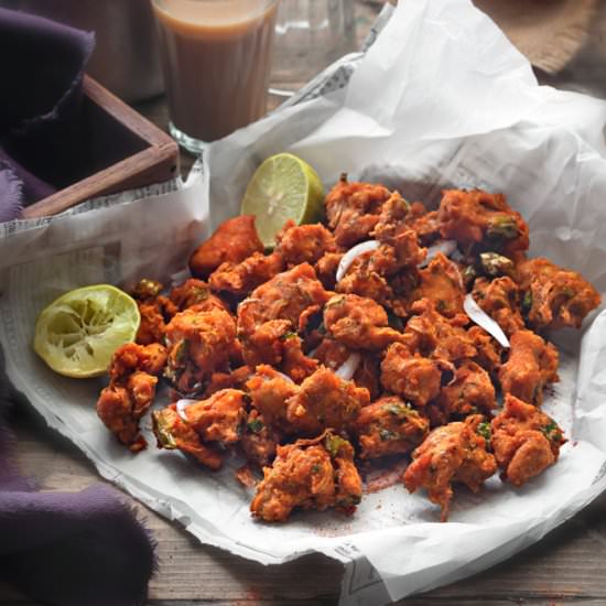 Crispy Chicken Pakora (Fritters) - Recipe photo by cubesnjuliennes