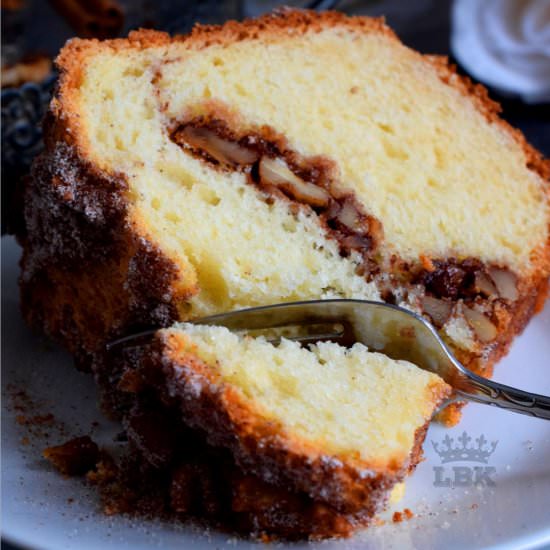 Walnut Cinnamon Bundt Cake - Recipe photo by byronethomas