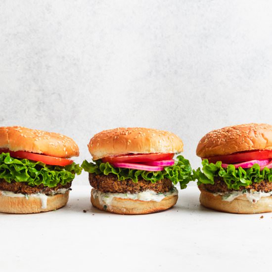 Chipotle Black Bean Burgers - Recipe photo by joeats