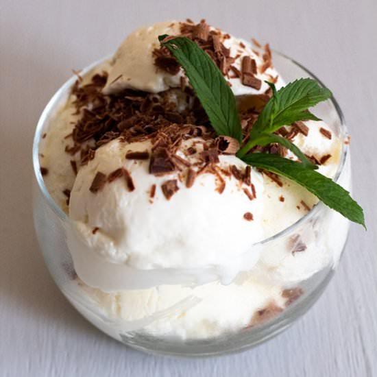 3 ingredients vanilla ice cream - Recipe photo by mmblog