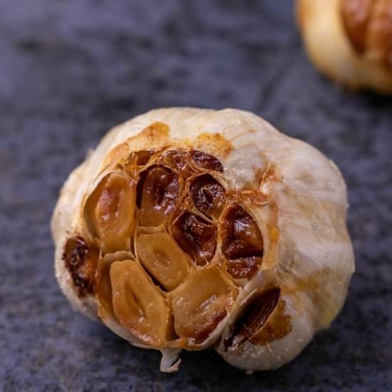 Roasted Garlic - Recipe photo by smackofflavor
