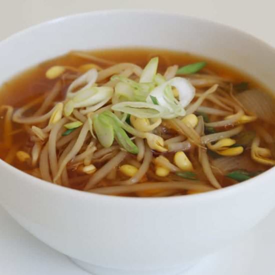 Soybean Sprout Soup - Recipe photo by geekola