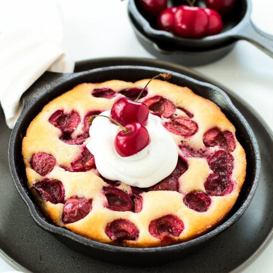 cherry skillet cake - Recipe photo by butter and bliss