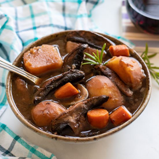 Instant Pot Portobello Pot Roast - Recipe photo by AVirtualVegan