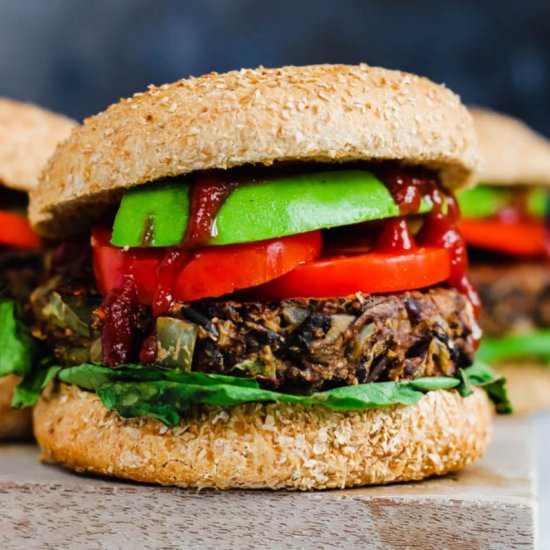 15 Best Vegan Veggie Burgers - Recipe photo by emilieeats